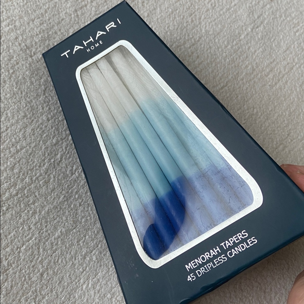 Tahari Blue and White Dripless Menorah Candles NWT